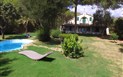 Vila Alfa Is Morus Relais - Pohled na privátní bazén v zahradě, Santa Margherita di Pula, Sardinia