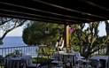 Vila Alfa Is Morus Relais - Pohled na restauraci La Terrazza, Santa Margherita di Pula, Sardinia
