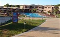 S´Incantu Resort - Cesta k bazénu, Villasimius, Sardinia