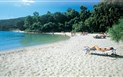 Il Mirto Residence - Pláž, Cala Capra, Sardinie