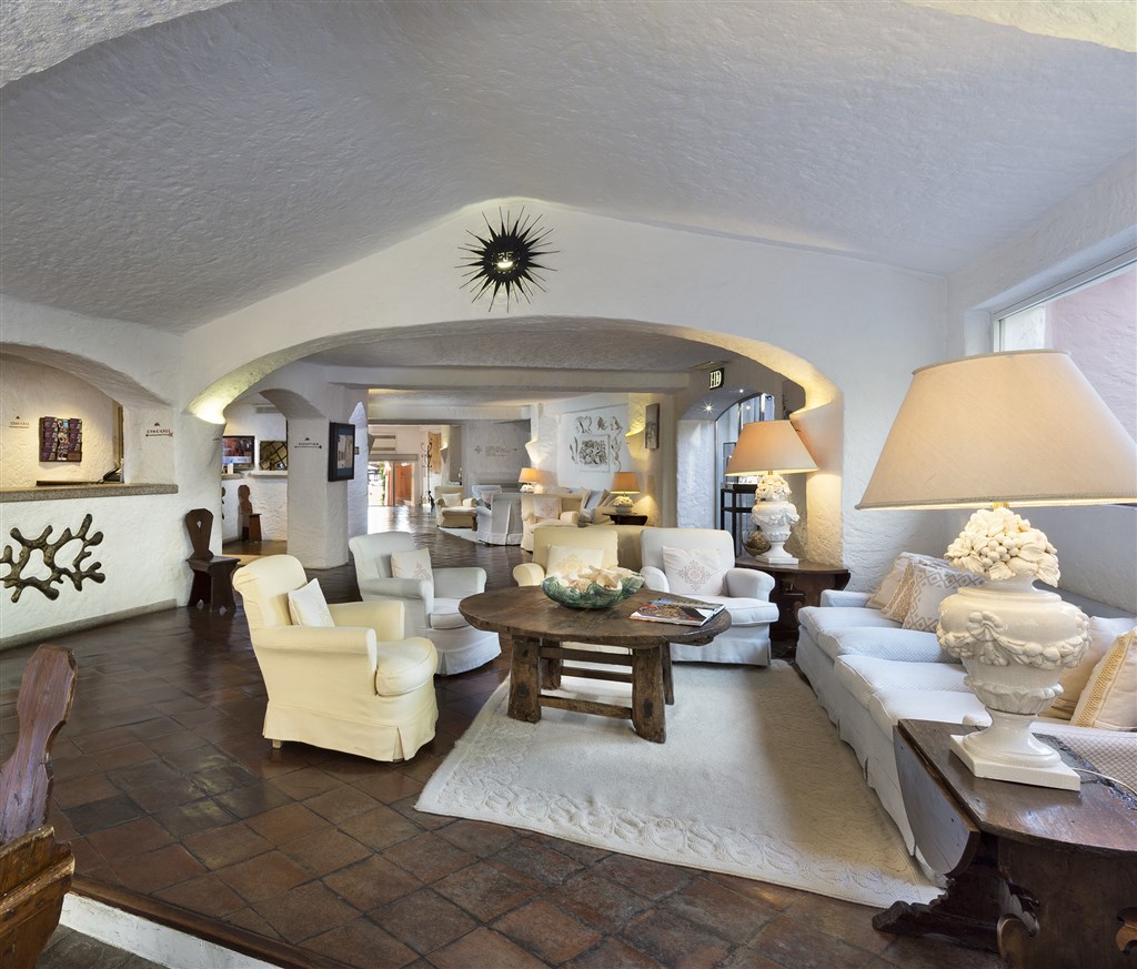 Lobby, Porto Cervo, Sardinie