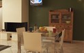 Vila Eleonora - Jídelní stůl, krb, TV, Pula, Sardinie