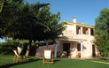 Vila Eleonora - Prostorná udržovaná zahrada k relaxaci a zábavě, Pula, Sardinie