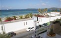Residence Buganvillea - Výhled z balkónu apartmánu BILO 6 s výhledem na moře (za příplatek), Alghero, Sardinie, Alghero, Sardinia