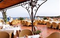 Colonna Resort - Terasa restaurace Colonna, Porto Cervo, Costa Smeralda, Sardinie
