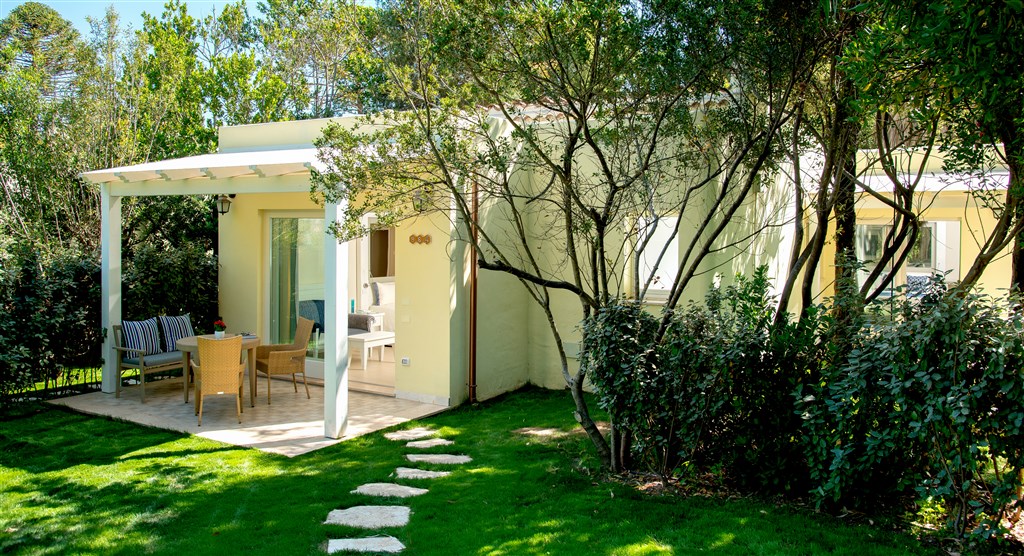 DELUXE BUNGALOW, Santa Margherita di Pula, Sardinie