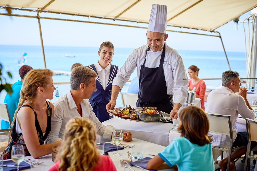 Beachcomber restaurant, Santa Margherita di Pula, Sardinie