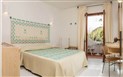 Punta Est Baja Sardinia - Pokoj Classic s výhledem do zahrady, Punta Est, Sardinie