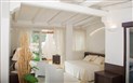 Punta Est Baja Sardinia - Pokoj Junior Suite, Punta Est, Sardinie