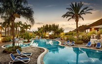 CRUCCURIS RESORT - Sardinie jih