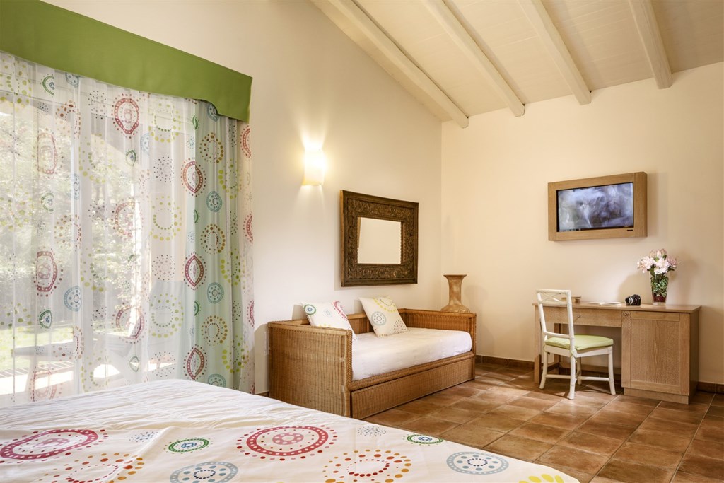 Pokoj JUNIOR SUITE, Villasimius, Sardinie