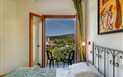 Blu Hotel Morisco Village - Balkón směrem k moři, Cannigione, Sardinie