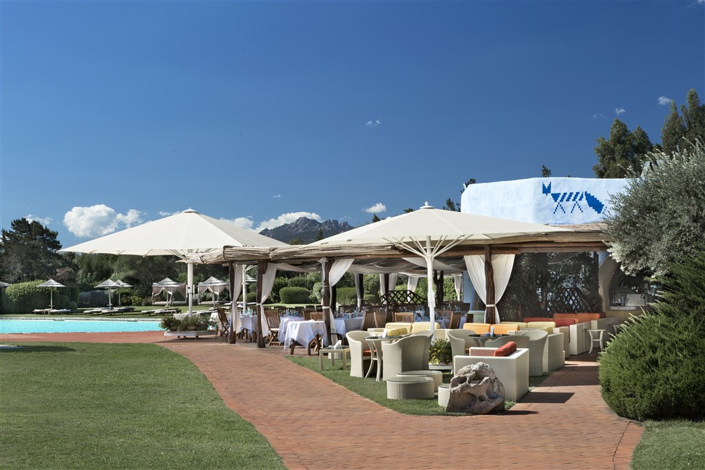 Barbecue restaurace, Porto Cervo, Costa Smeralda, Sardinie