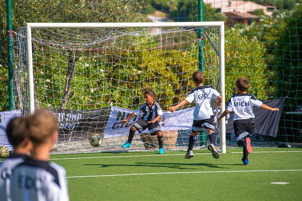 Fotbal, Chia, Sardinie