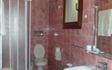 New Barcavela - Typ koupelny pokoje FAMILY, Santa Margherita di Pula, Sardinie