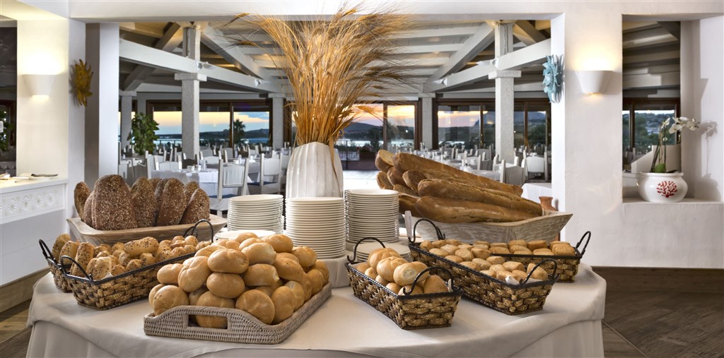 Restaurace Mediterraneo, Golfo di Marinella, Sardinie