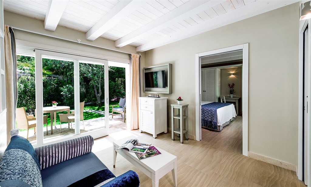 LUXURY FAMILY BUNGALOW, Santa Margherita di Pula, Sardinie