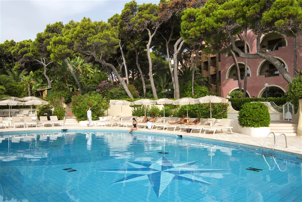 Bazén Castello, Santa Margherita di Pula, Sardinie