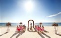 Forte Village Resort - Bouganville - Symbolický svatební obřad na pláži, Santa Margherita di Pula, Sardinie