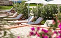 Experience Hotel Corte Bianca - Adults Only - Lehátka u bazénu, Cardedu, Sardinie