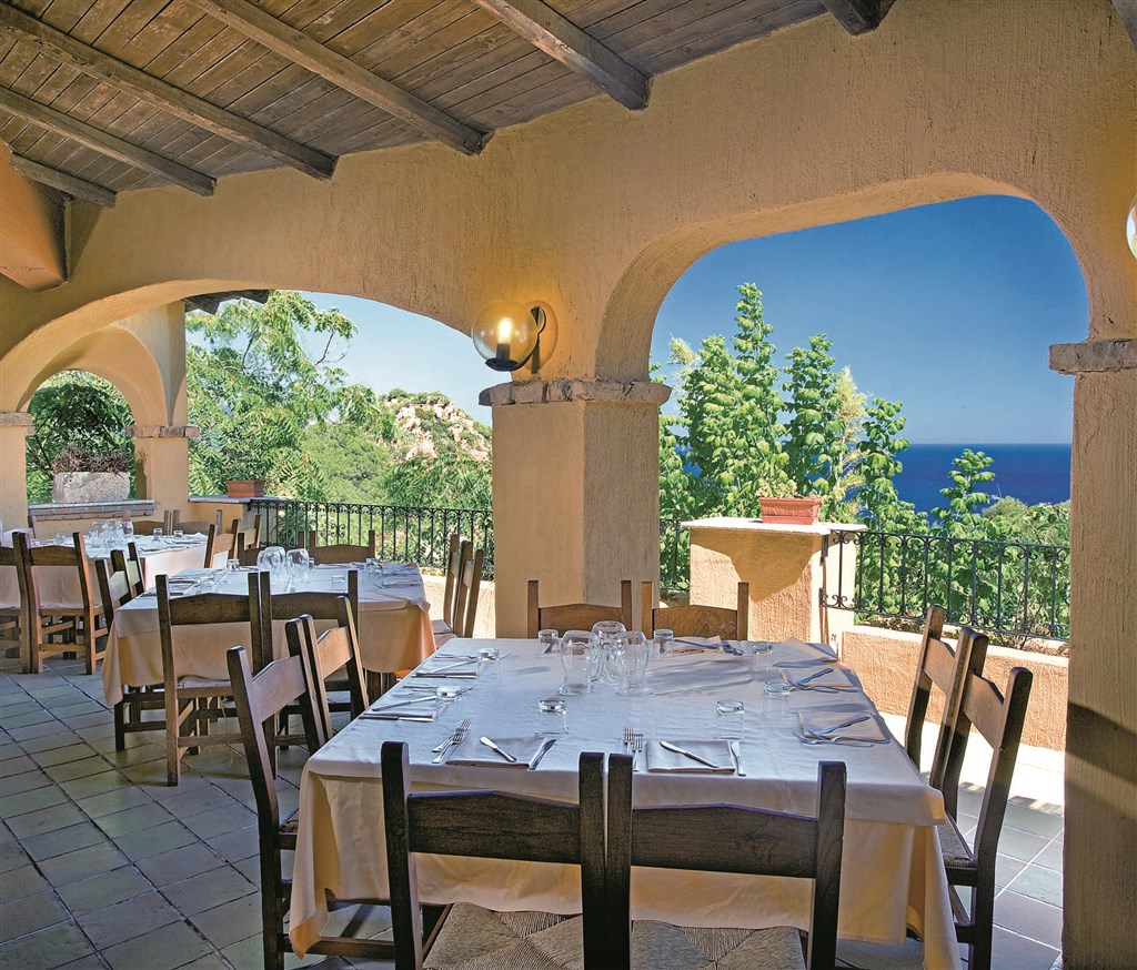 Restaurace La Cala, Arbatax, Sardinie