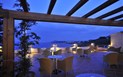 Colonna Resort - Bar a noční terasa, Porto Cervo, Costa Smeralda, Sardinie