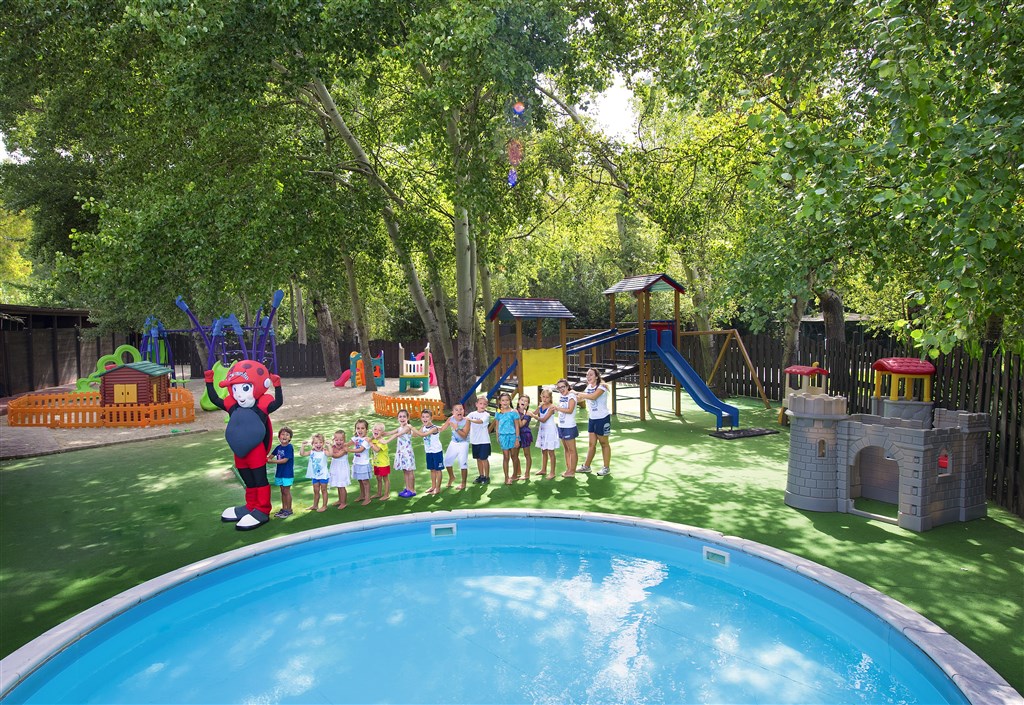 Mini klub - bazén, Serenino, Sardinie