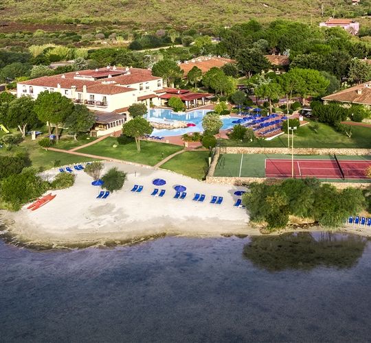 Z ptačí perspektivy, Golfo di Cugnana, Costa Smeralda, Sardinie
